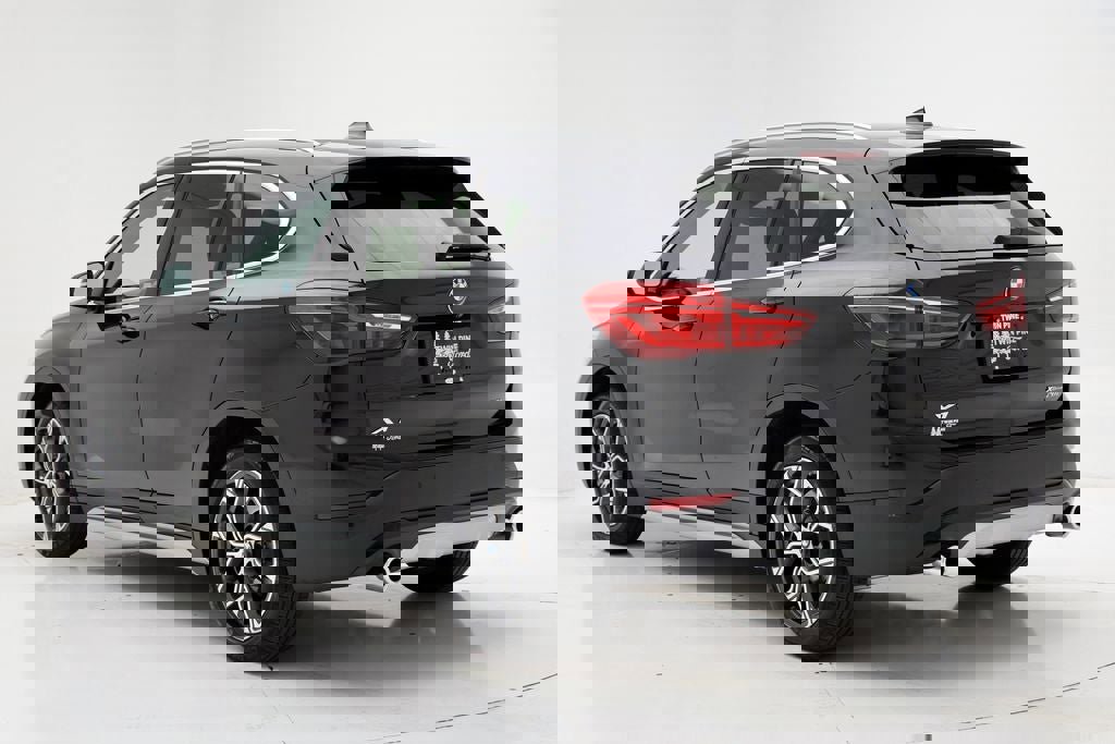 Used 2021 BMW X1 xDrive28i image 7