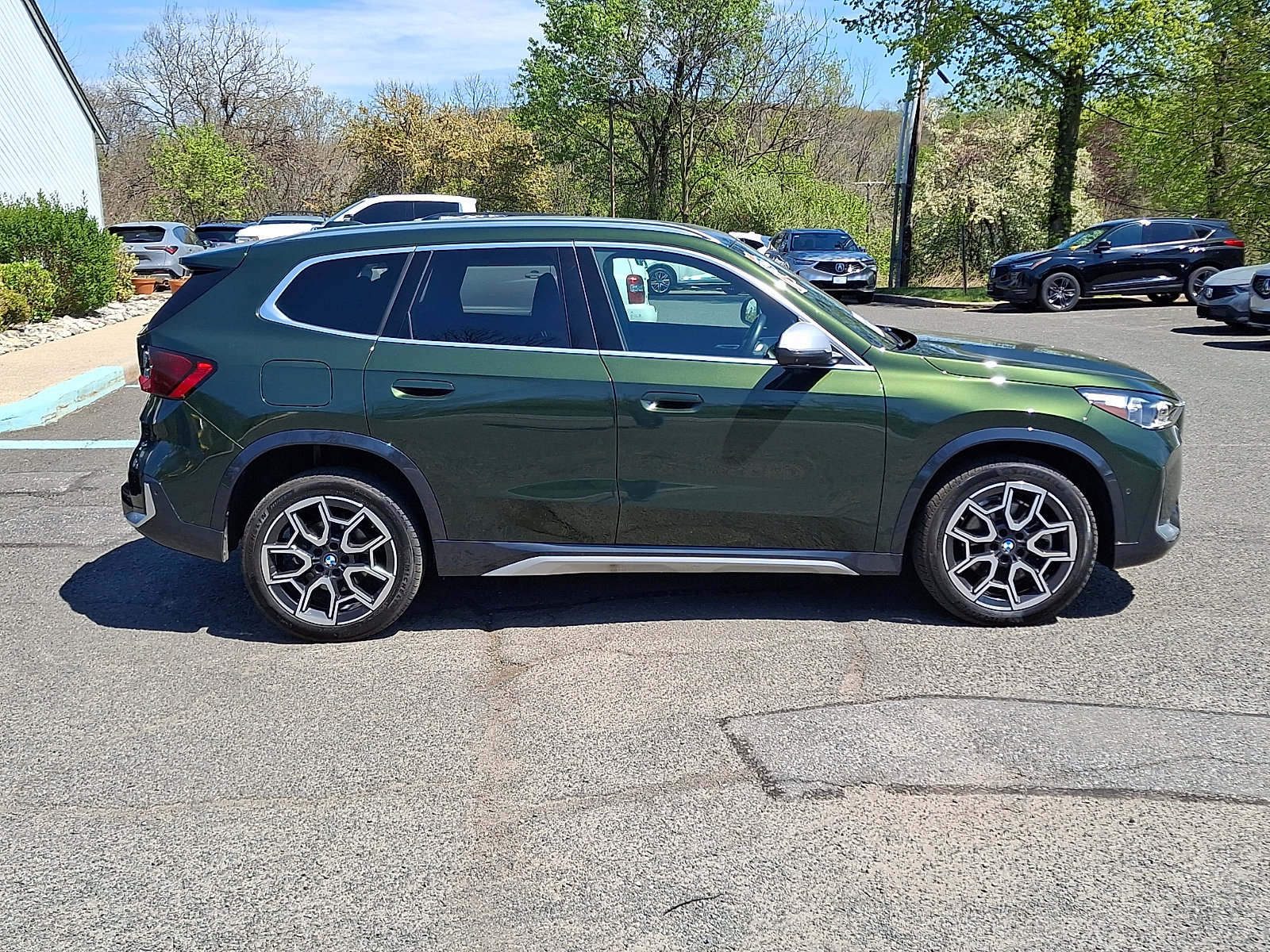 Used 2024 BMW X1 xDrive28i w/ Premium Package AWD/4WD image 7