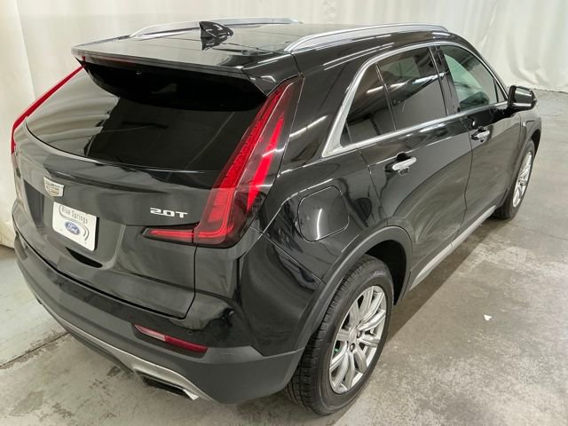 Used 2019 Cadillac XT4 Premium Luxury w/ Cold Weather Package image 3