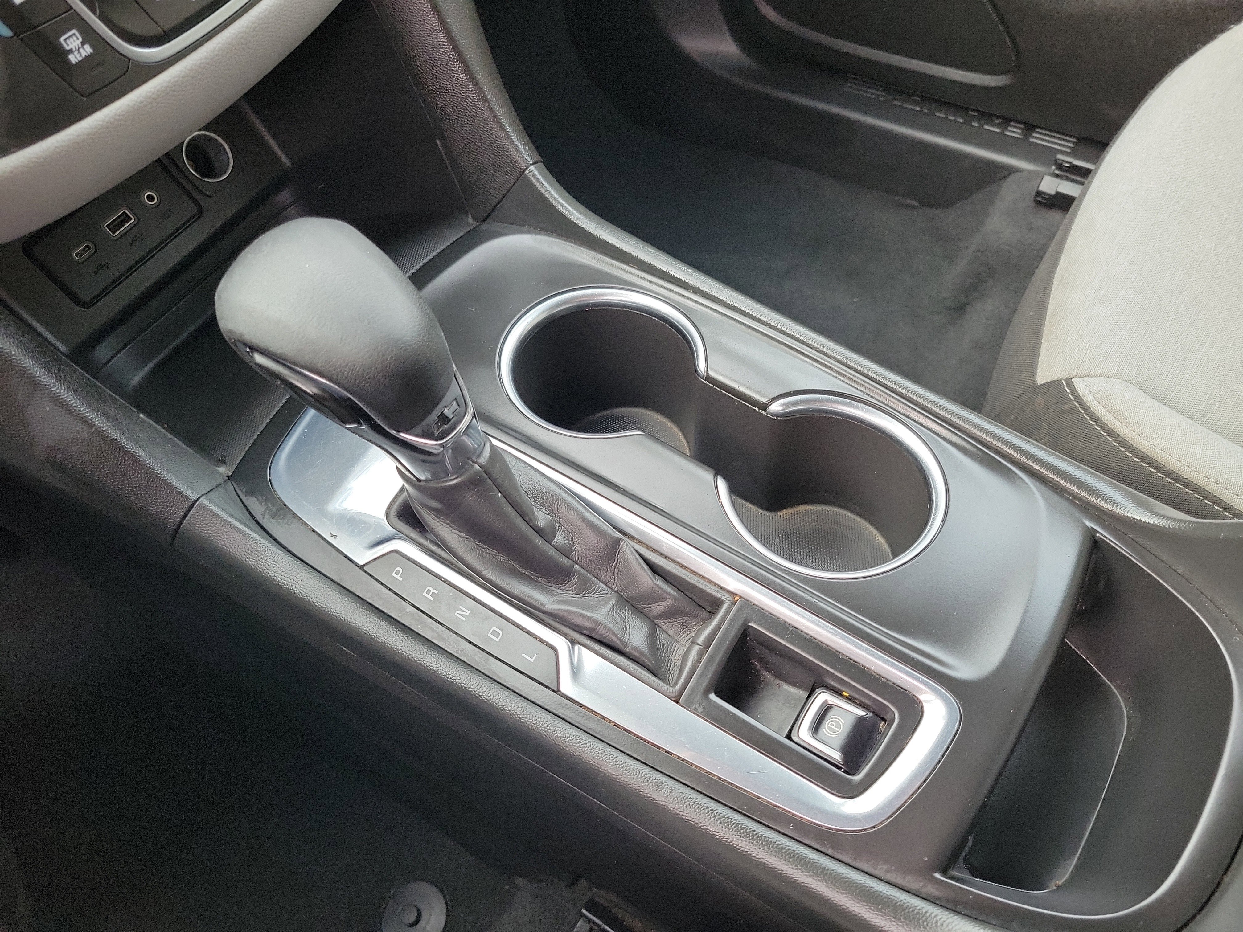 Used 2023 Chevrolet Equinox LS w/ LS Convenience Package image 16