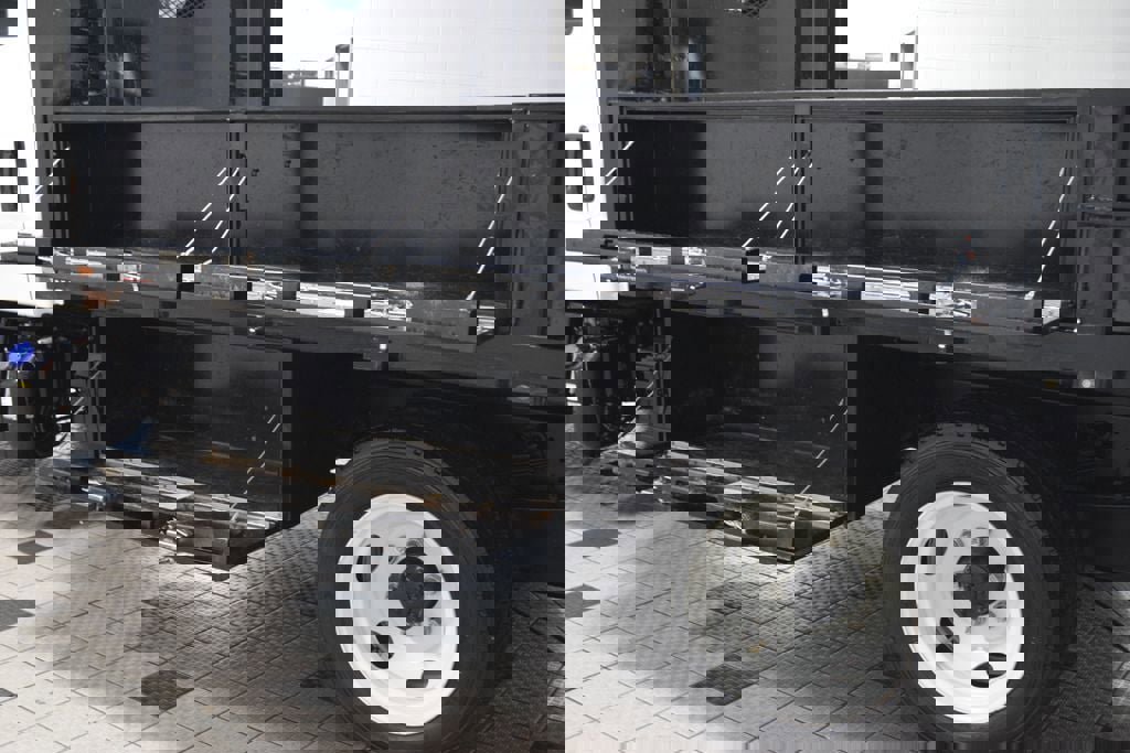 Used 2025 Chevrolet Low Cab Forward 5500XD RWD image 35