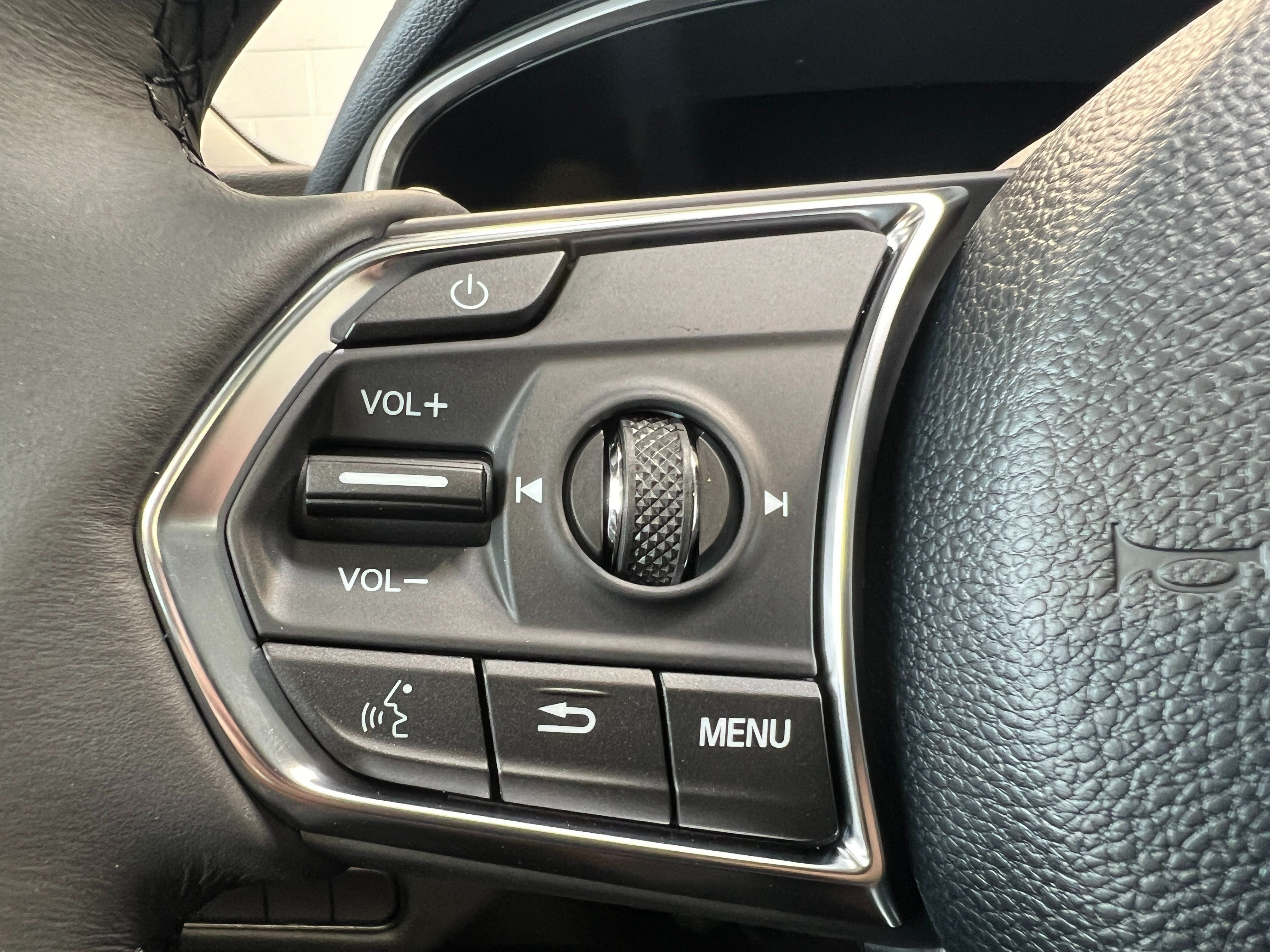 New 2026 Acura MDX SH-AWD image 18