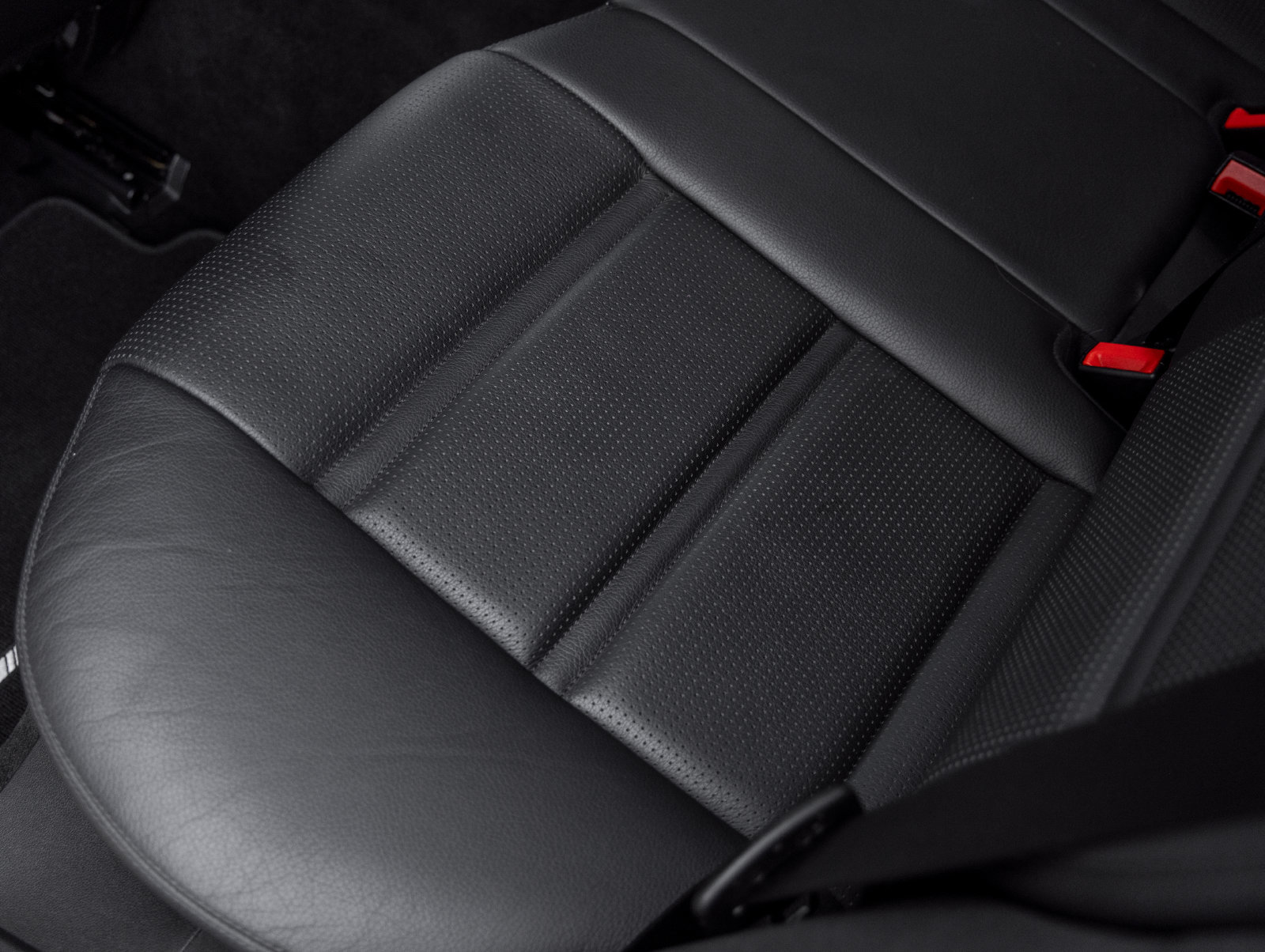 Used 2012 Mercedes-Benz E 63 AMG Wagon image 38