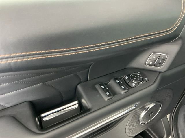 Used 2024 Ford Expedition Max Platinum image 14