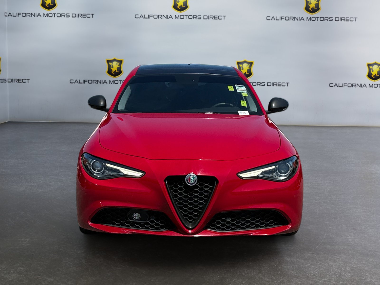 Used 2018 Alfa Romeo Giulia Ti w/ Nero Edizione RWD image 8
