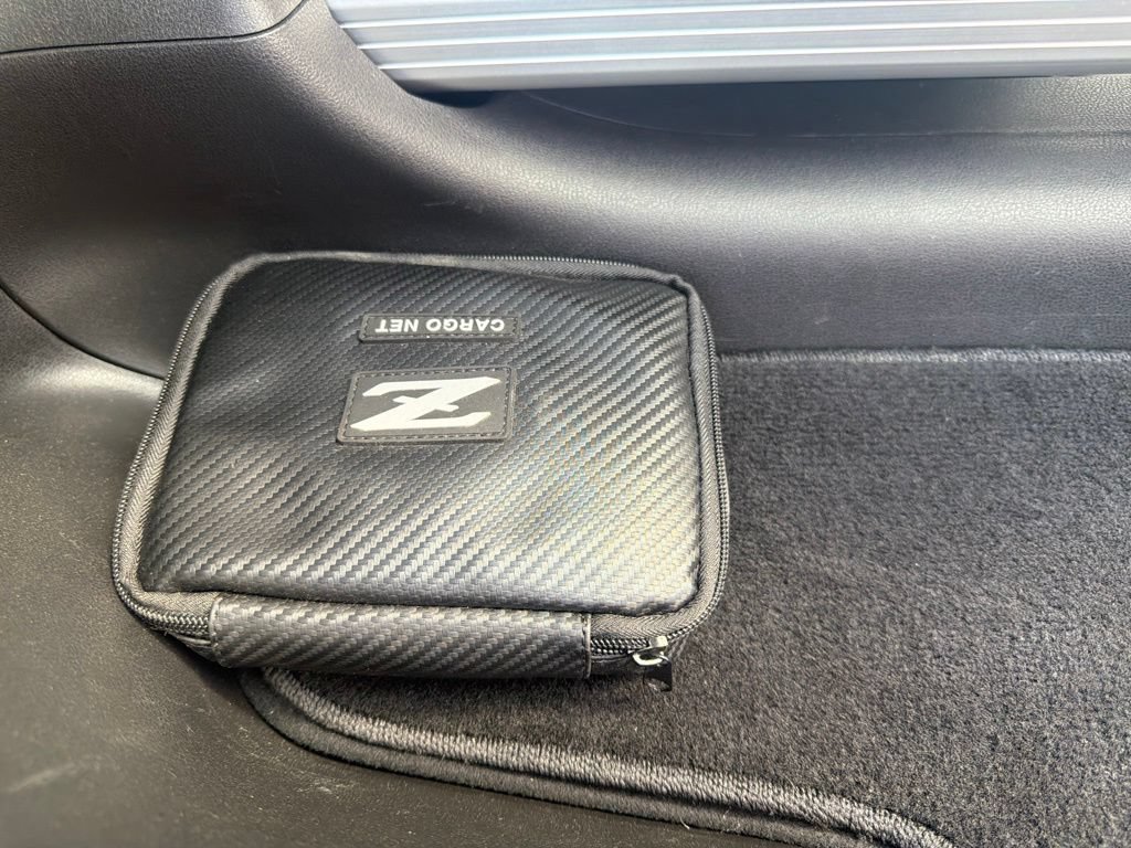 Certified 2024 Nissan Z Performance w/ Floor Mat Package RWD image 31