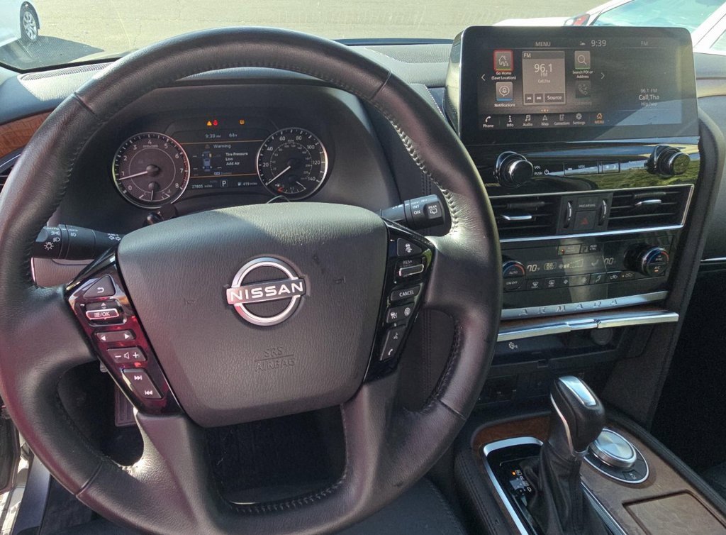 Used 2024 Nissan Armada SL w/ Captain's Chairs Package image 11
