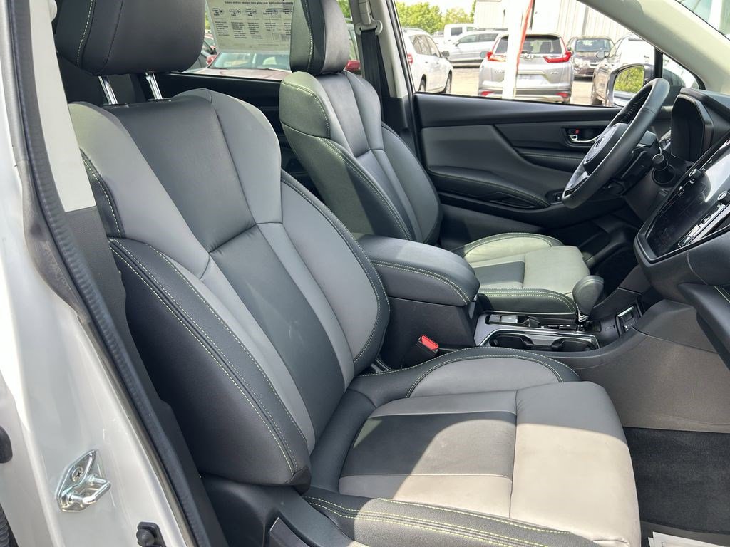 Used 2025 Subaru Ascent Onyx Edition AWD/4WD image 26