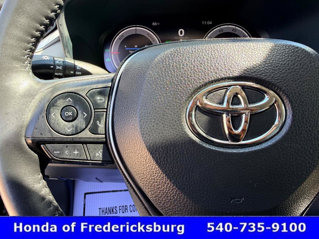 Used 2023 Toyota RAV4 Limited AWD/4WD image 35