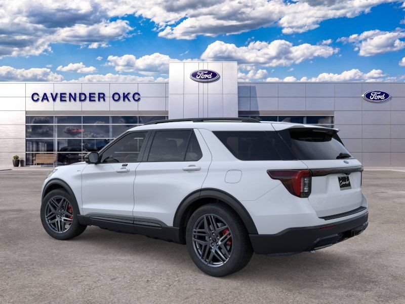 New 2026 Ford Explorer ST-Line w/ ST-Line Street Pack AWD/4WD image 4