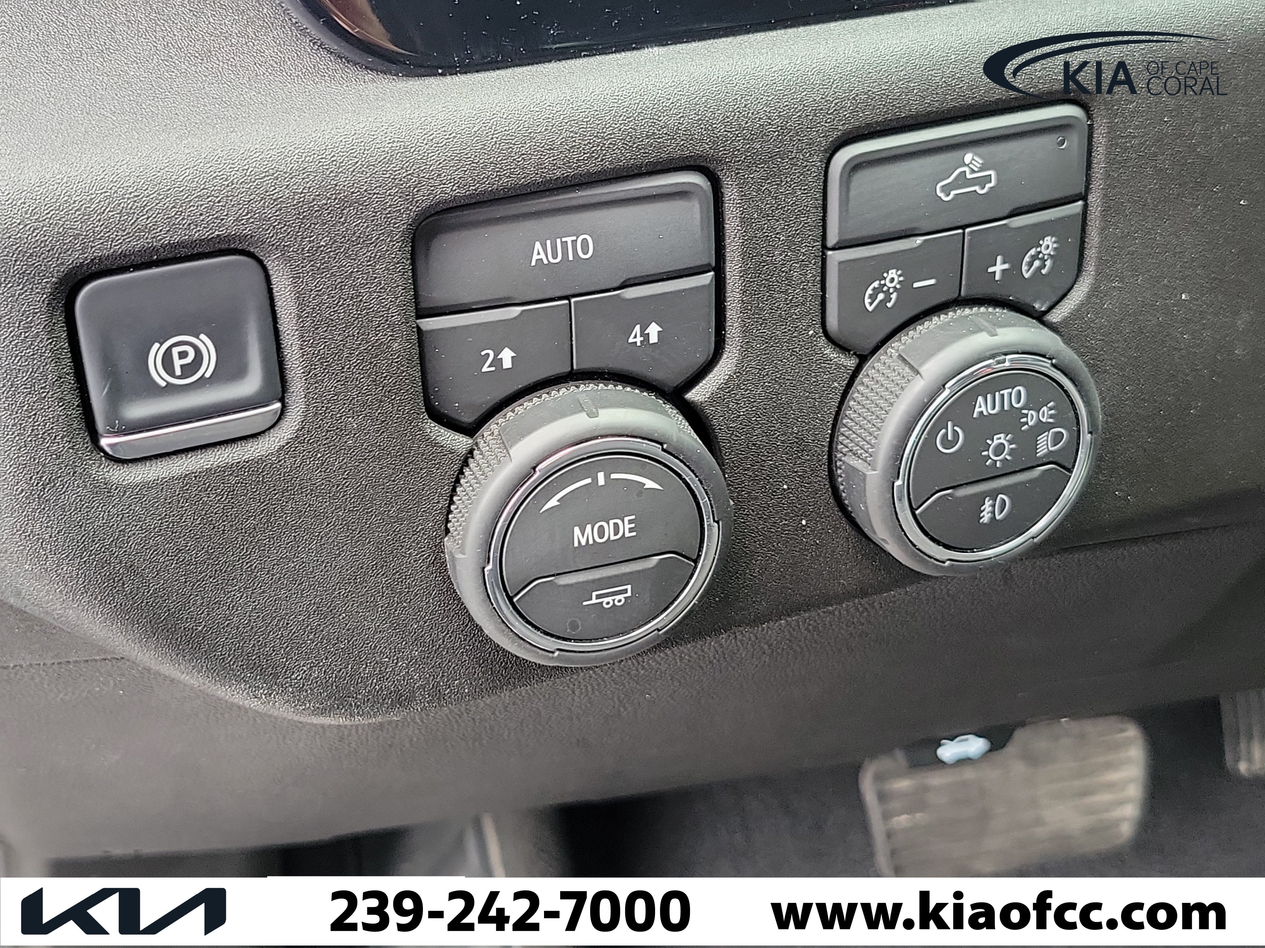 Used 2026 Chevrolet Silverado 1500 RST AWD/4WD image 23