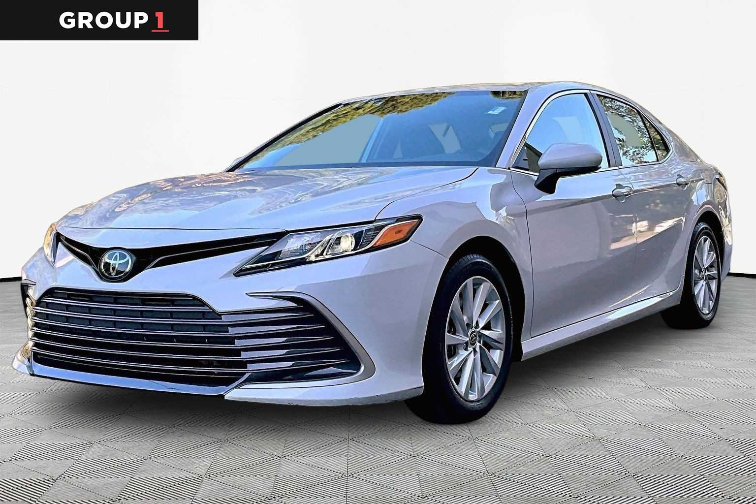 Certified 2023 Toyota Camry LE FWD image 1