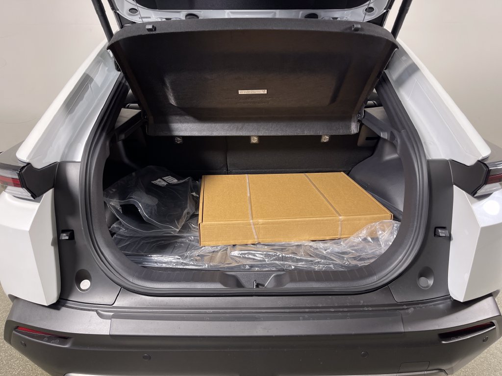 New 2026 Toyota C-HR AWD/4WD image 10