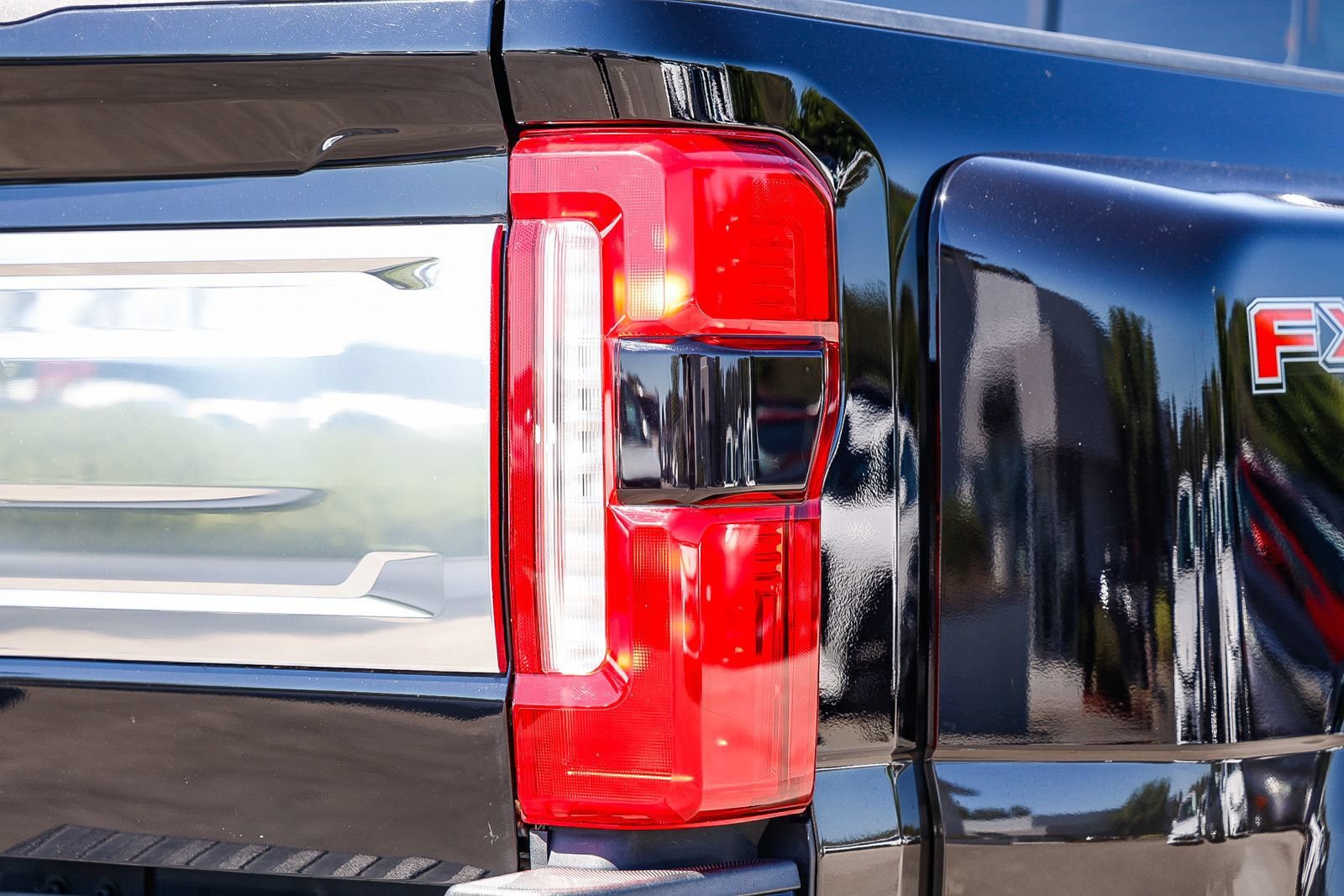 Used 2024 Ford F450 King Ranch w/ FX4 Off-Road Package AWD/4WD image 8