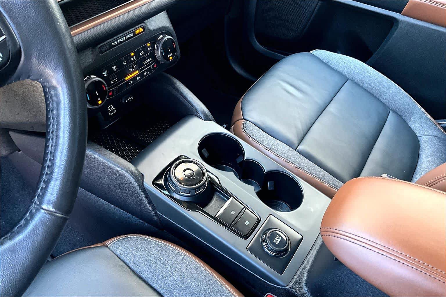 Used 2023 Ford Bronco Sport Outer Banks AWD/4WD image 32