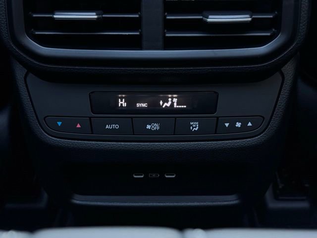 New 2025 Honda Pilot Touring image 28