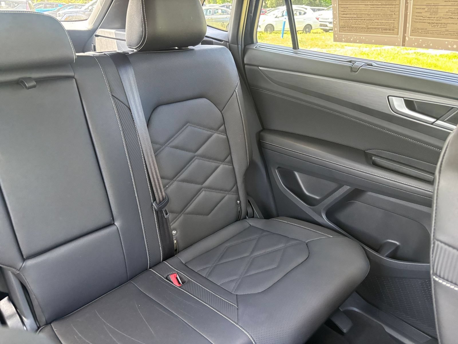 Used 2026 Volkswagen Atlas Cross Sport SE FWD image 39