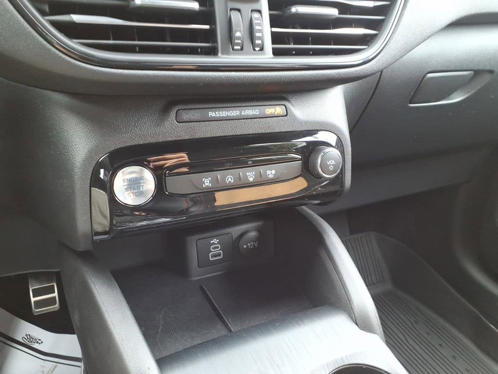 Used 2024 Ford Escape ST-Line w/ Tech Pack #1 image 22