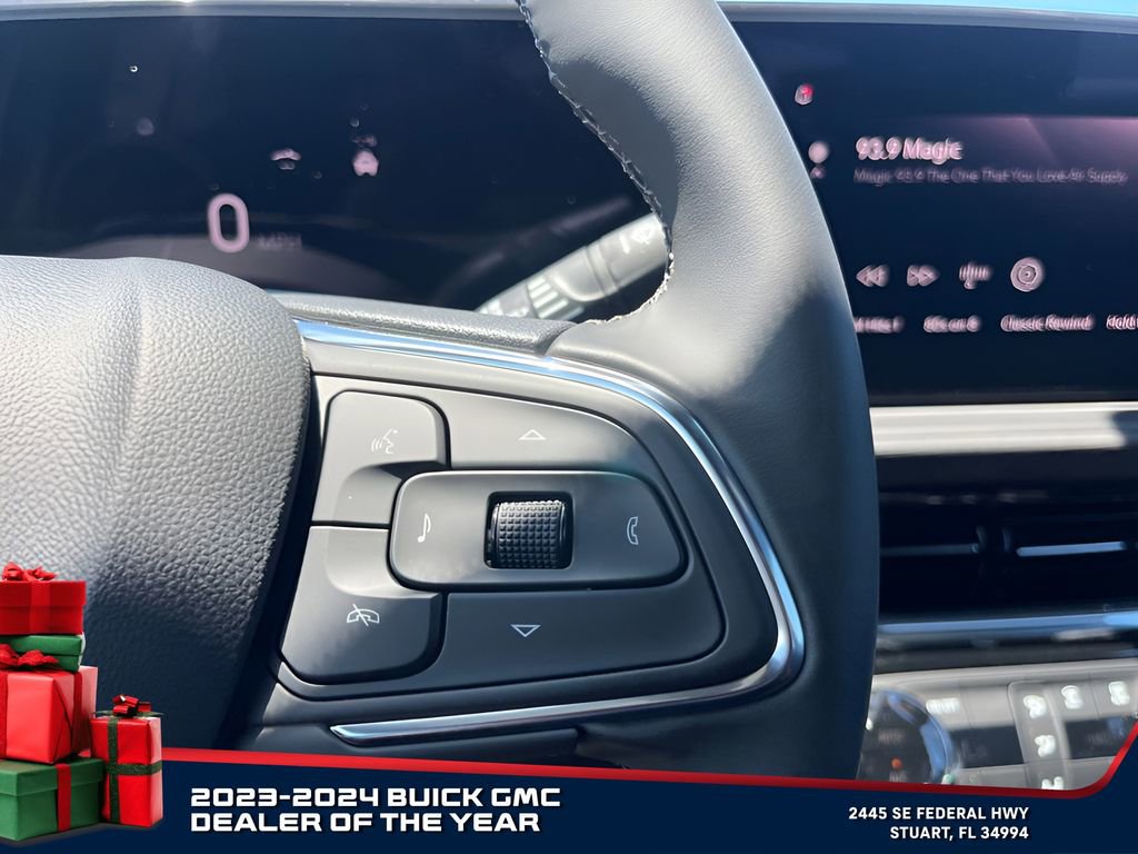 New 2025 Buick Envision Sport Touring image 25