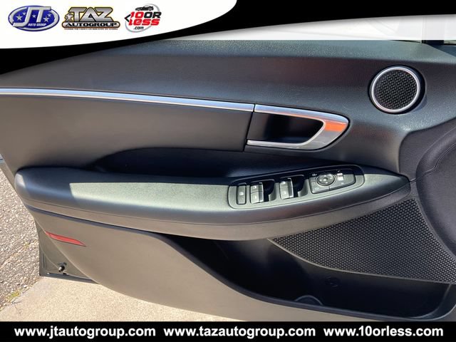 Used 2023 Hyundai Sonata SEL w/ Convenience Package FWD image 13