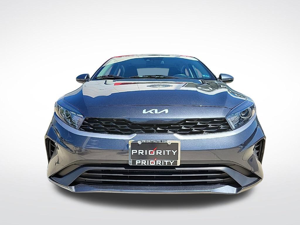 Used 2024 Kia Forte LXS w/ LXS Technology Package FWD image 7