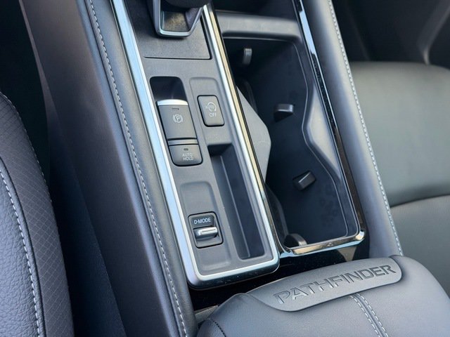 New 2026 Nissan Pathfinder SL FWD image 23