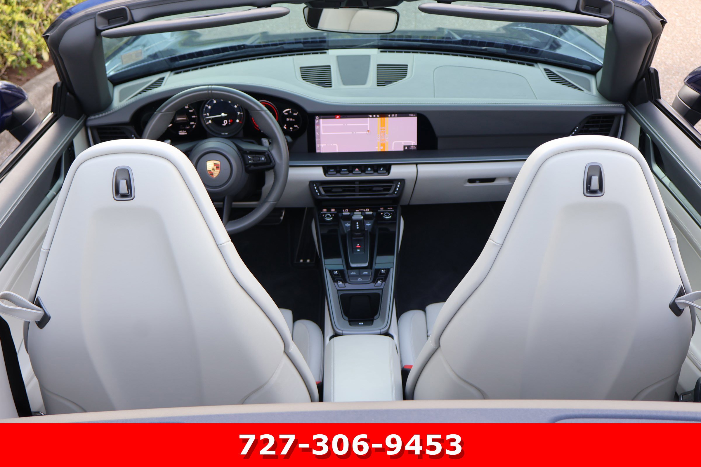 Used 2020 Porsche 911 Cabriolet image 4