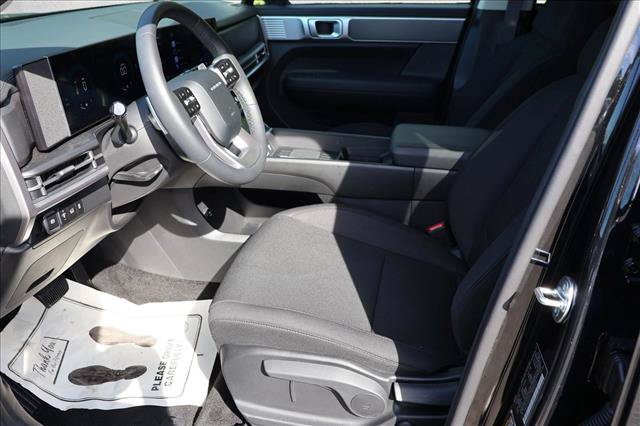 Certified 2026 Hyundai Santa Fe SE AWD/4WD image 11