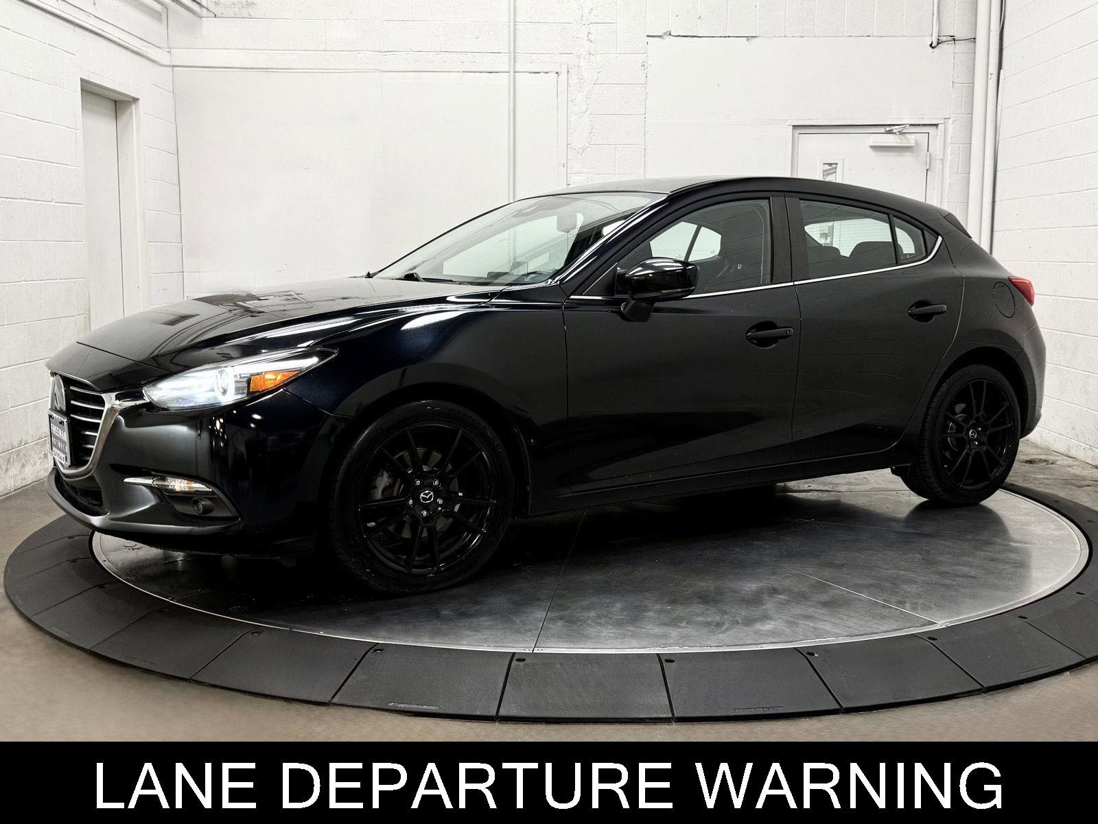 Used 2018 MAZDA MAZDA3 Grand Touring FWD image 4