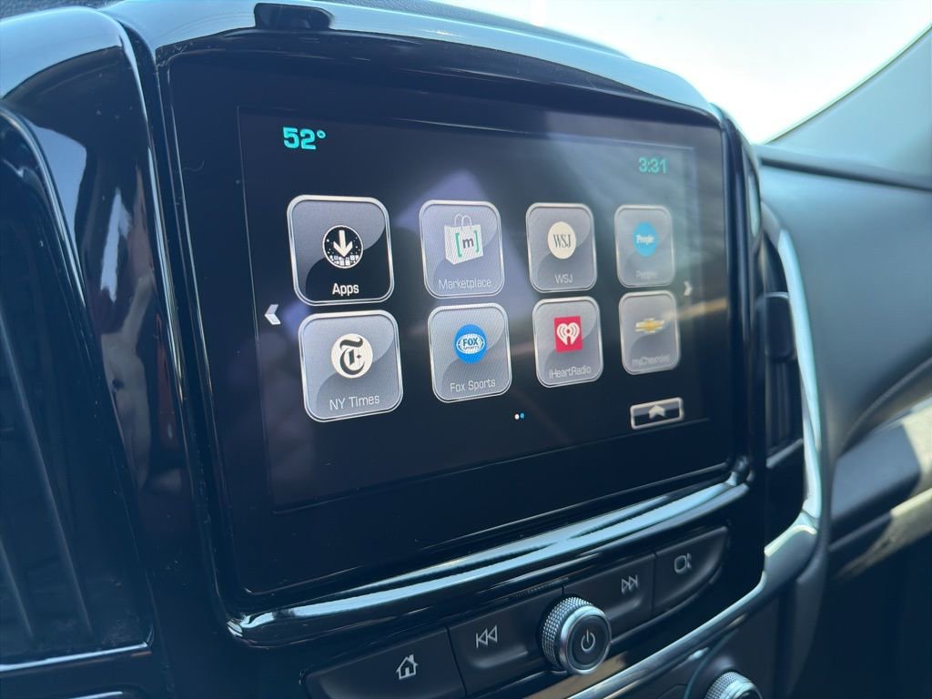 Used 2018 Chevrolet Traverse LT image 33