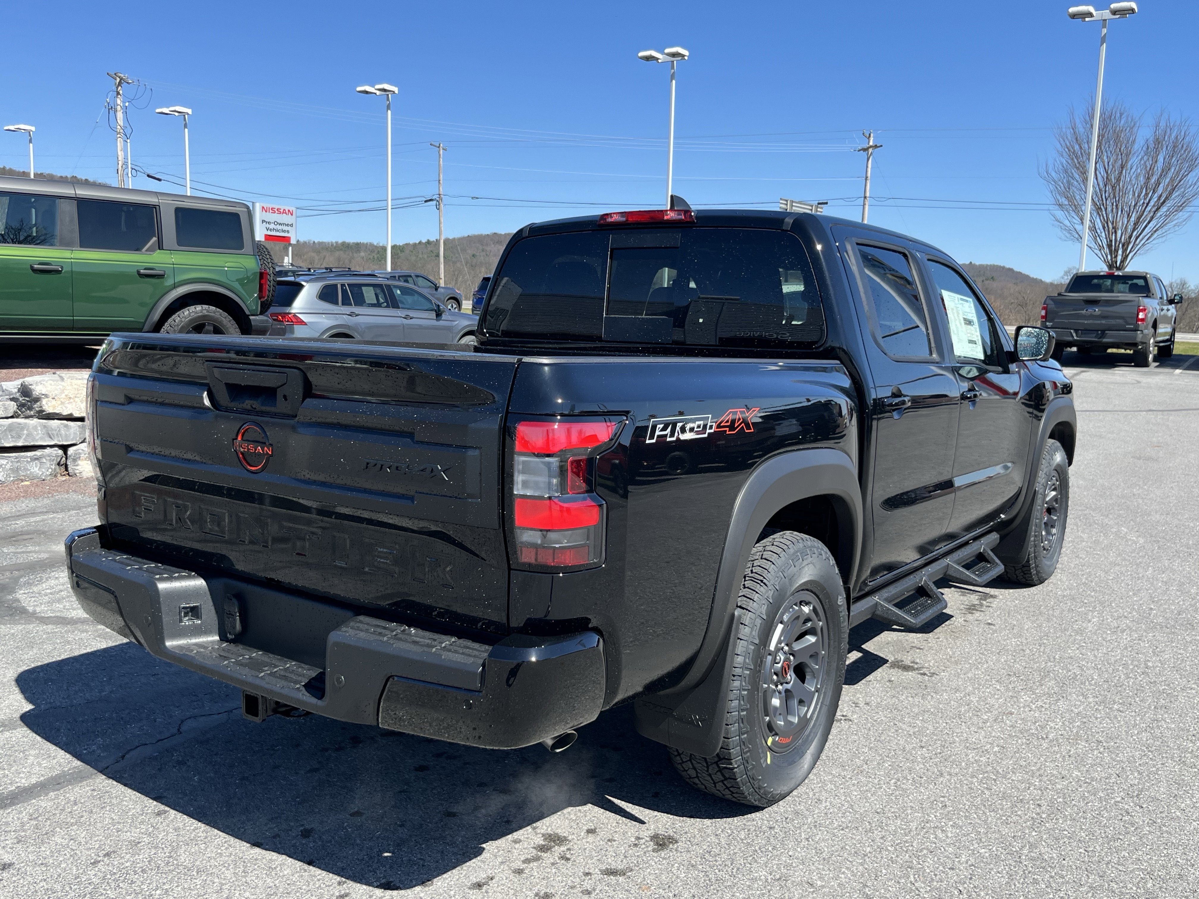 New 2026 Nissan Frontier PRO-4X w/ Pro Premium Package image 3