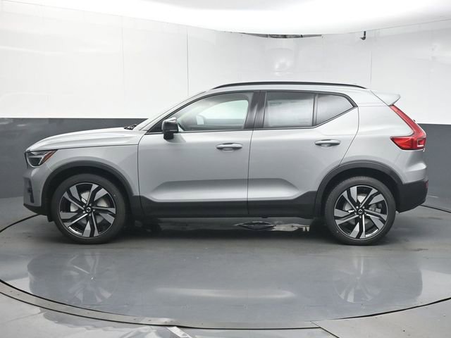 New 2026 Volvo XC40 B5 Ultra w/ Protection Package Premier image 5