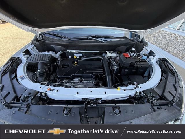 Used 2026 Chevrolet Equinox LT w/ Convenience Package II FWD image 32