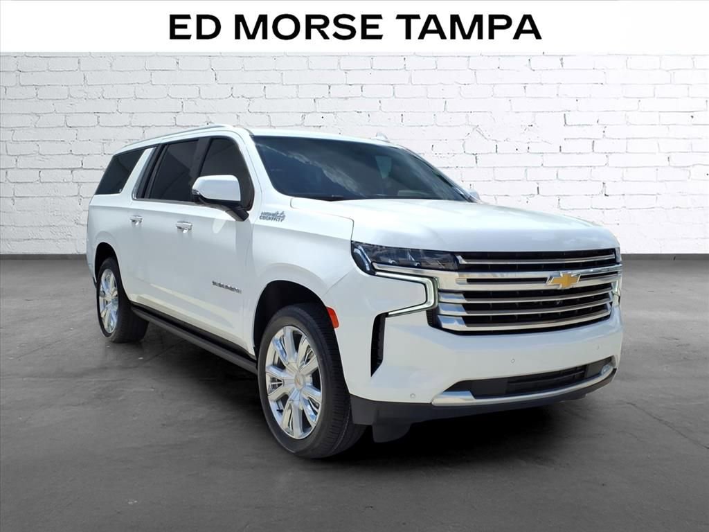Used 2022 Chevrolet Suburban High Country RWD image 5