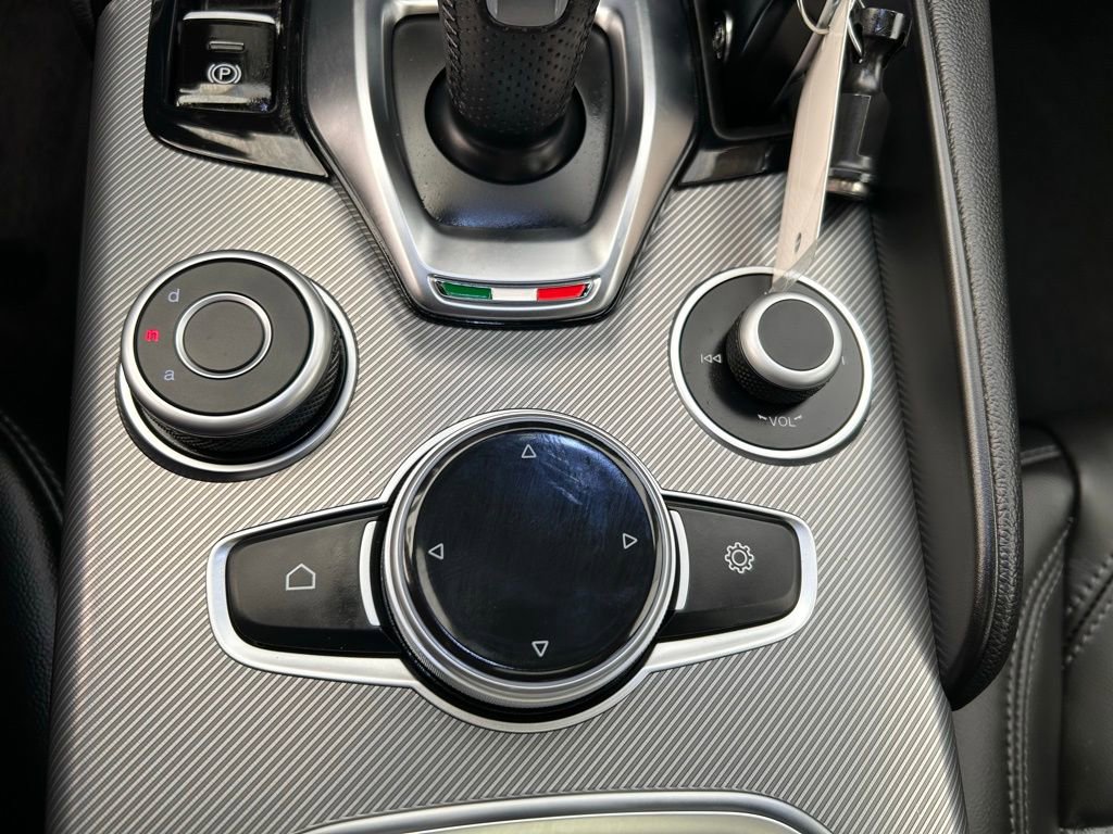 New 2025 Alfa Romeo Giulia image 29