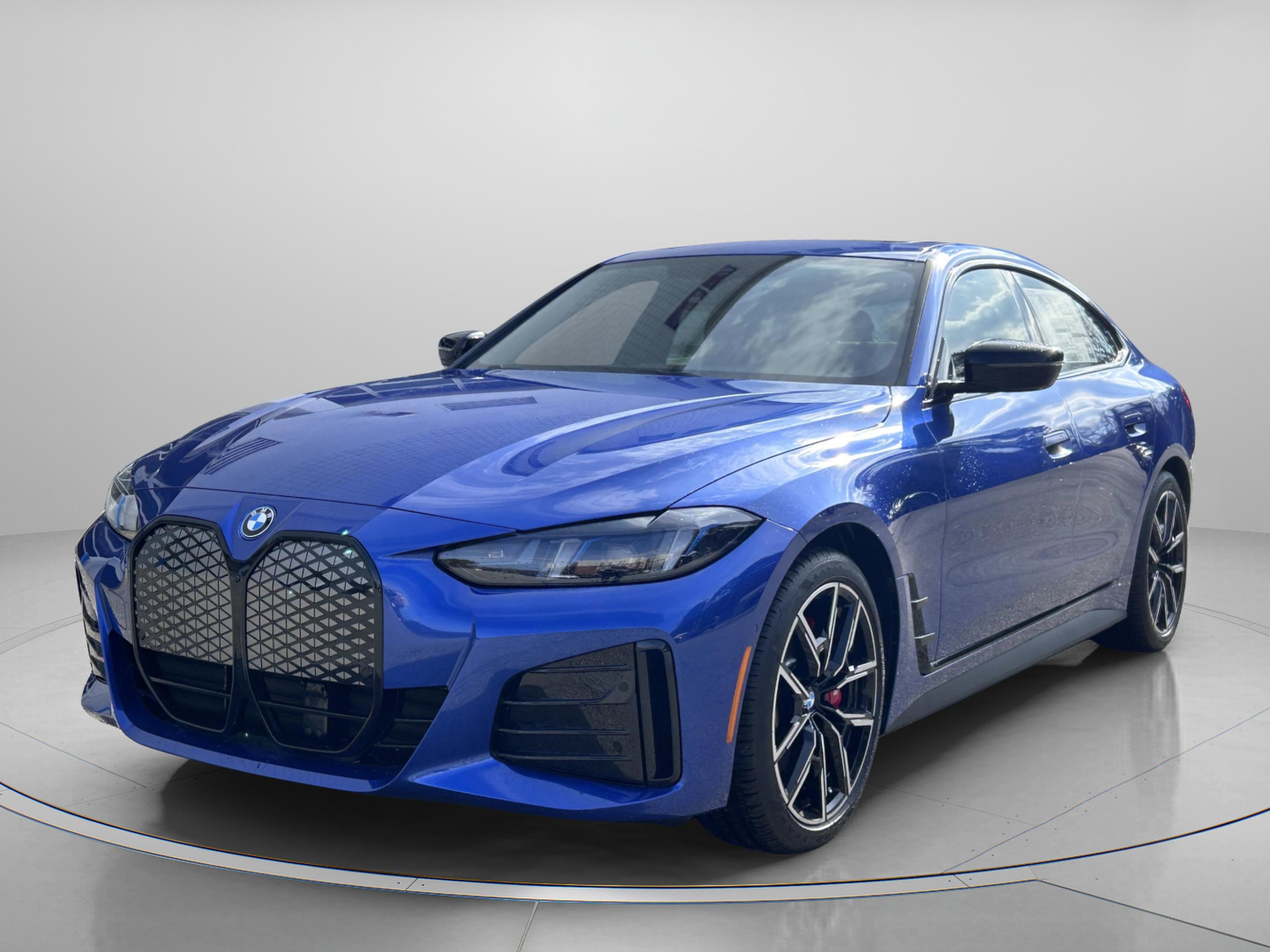 Used 2025 BMW i4 xDrive40i w/ M Sport Package image 2