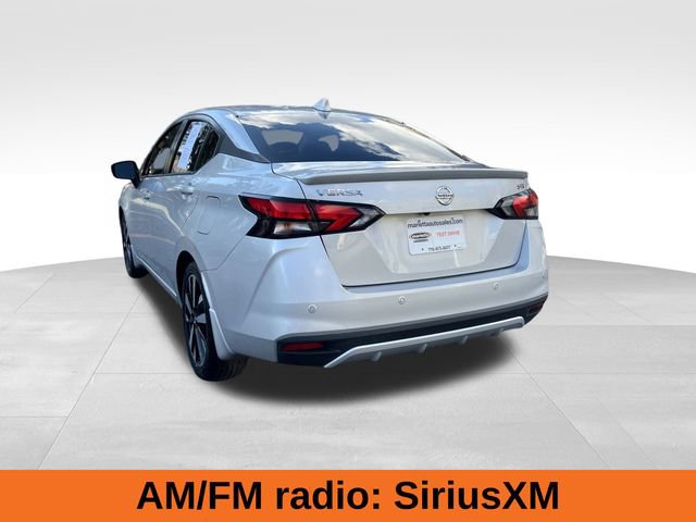 Used 2022 Nissan Versa SR image 3