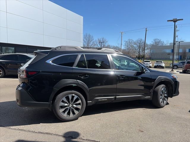 Certified 2024 Subaru Outback Limited image 3