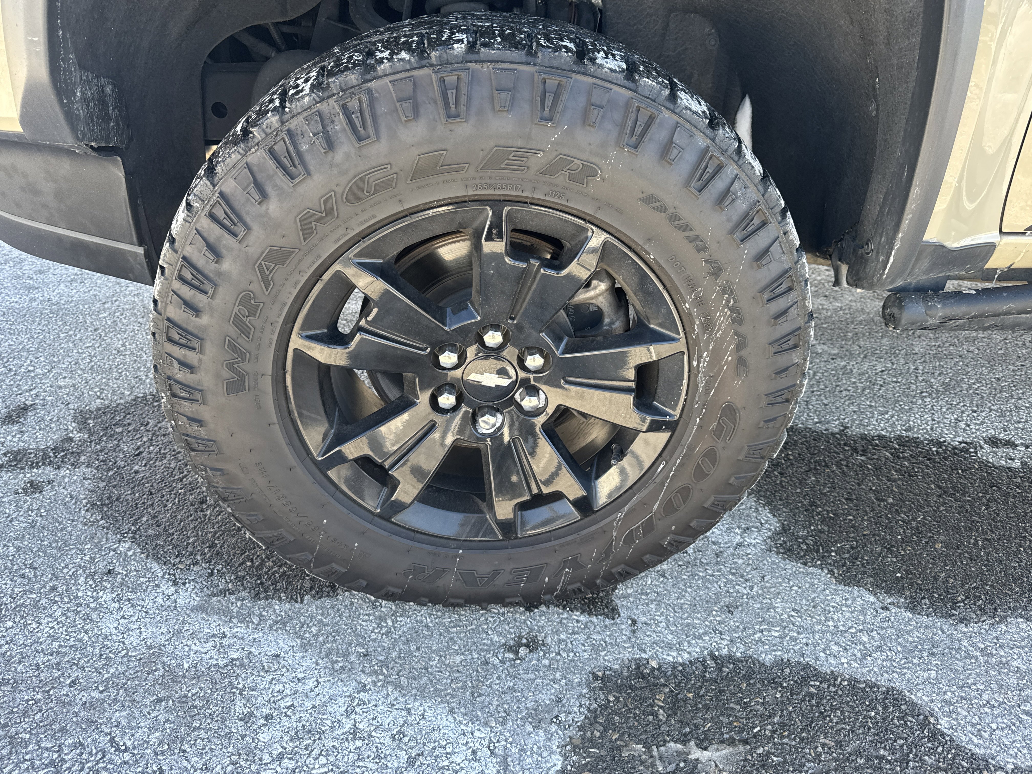 Used 2021 Chevrolet Colorado ZR2 w/ ZR2 Dusk Special Edition image 10