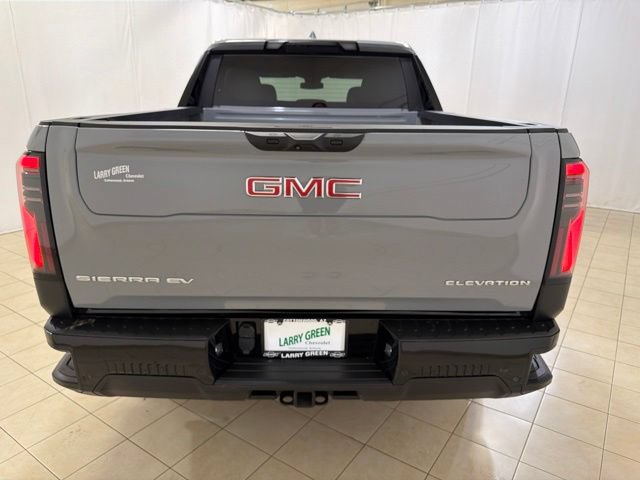 Used 2026 GMC Sierra EV Elevation AWD/4WD image 5