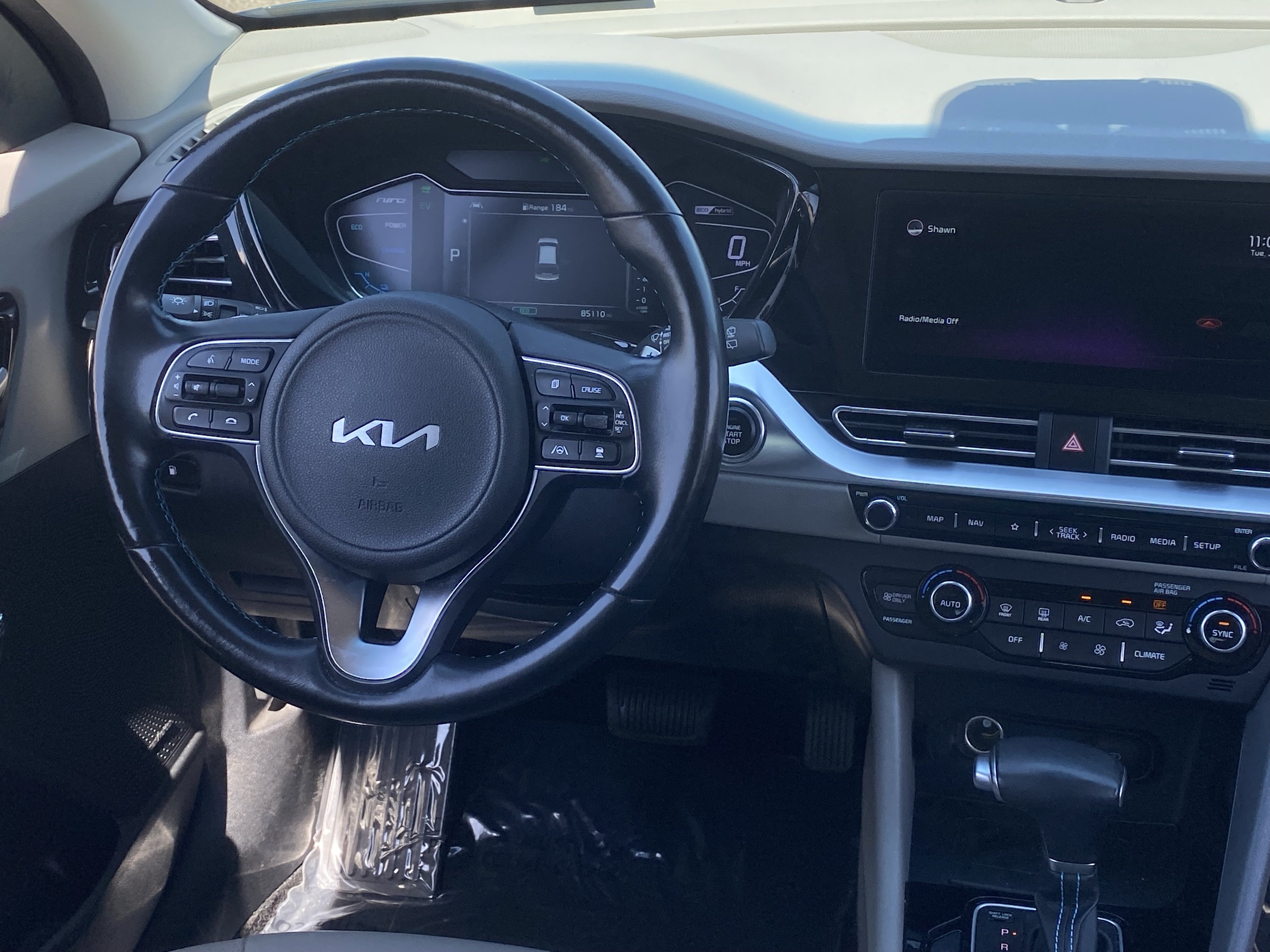 Used 2022 Kia Niro EX Premium FWD image 12
