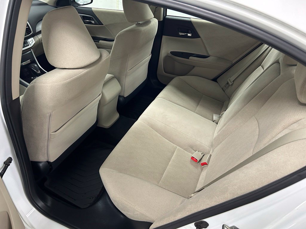 Used 2013 Honda Accord LX image 15