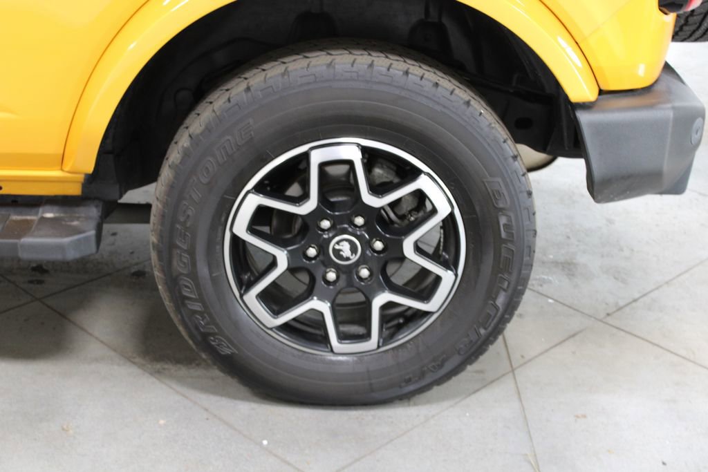 Used 2022 Ford Bronco Outer Banks image 18