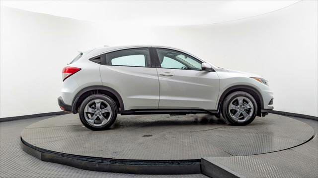 Used 2020 Honda HR-V LX image 9