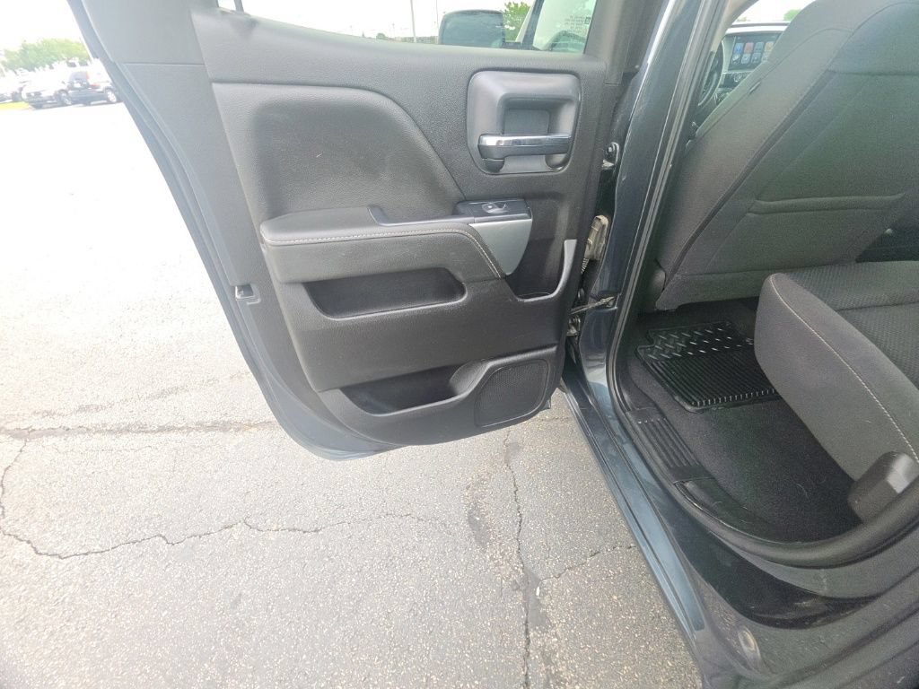 Used 2019 Chevrolet Silverado 1500 LT w/ All Star Edition AWD/4WD image 26