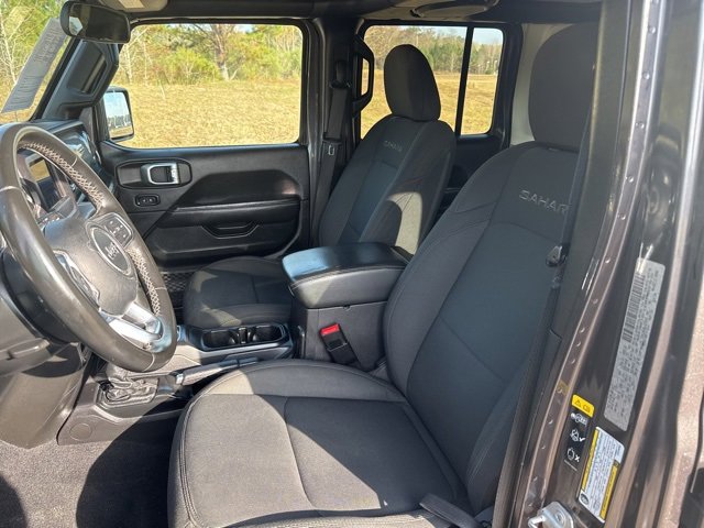 Used 2020 Jeep Wrangler Unlimited Sahara image 16
