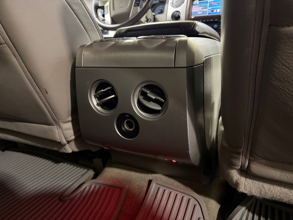 Used 2010 Ford F150 Lariat image 23