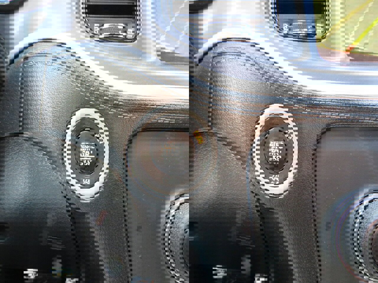 Used 2019 Dodge Charger R/T w/ Plus Group RWD image 21