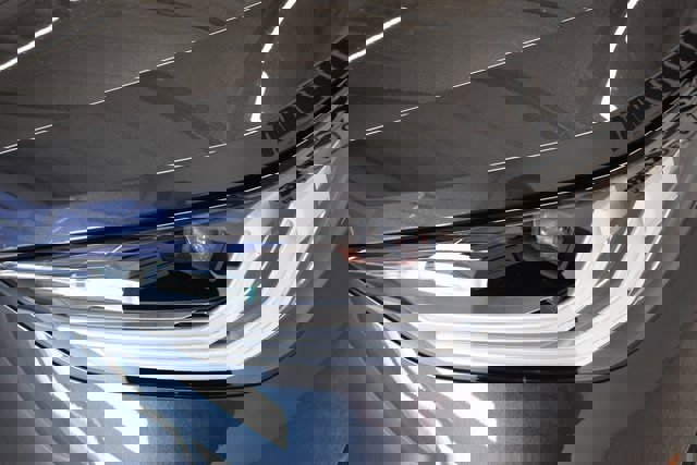 New 2025 BMW X3 xDrive30i w/ Convenience Package image 17