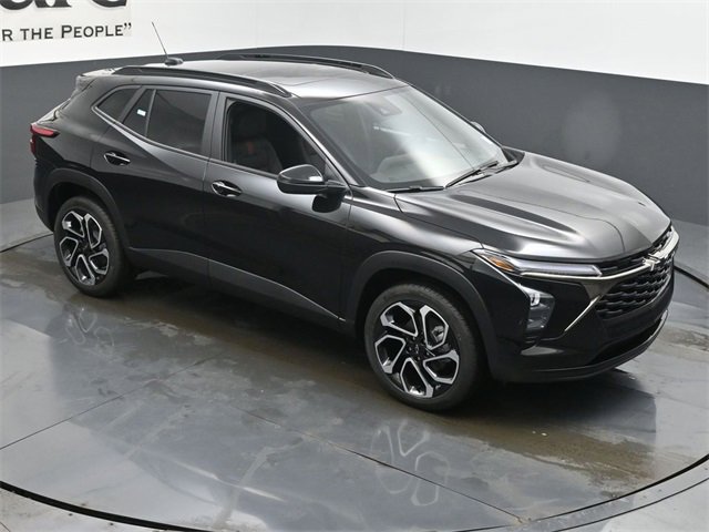 New 2026 Chevrolet Trax RS w/ Sunroof Package image 26